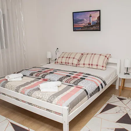 Forever Apartment Tuzla